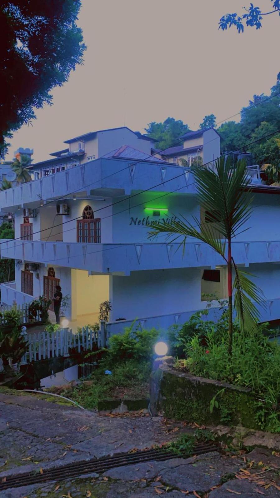 New Nethmi Villa Kandy Zewnętrze zdjęcie